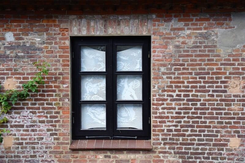 photo wall windows